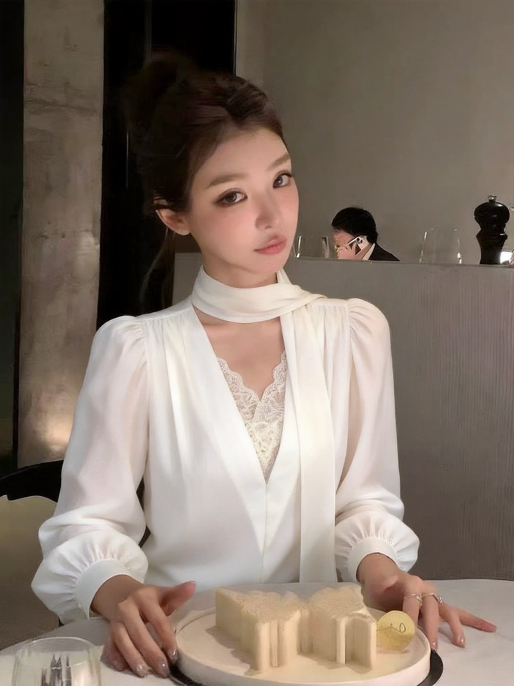 실사 프랑스식 품격 리본 V넥 페이크 레이어드 긴팔 여성 셔츠 루즈핏 슬림해 보이는 디자인 센스 작은 대중 셔츠 상세 이미지 12