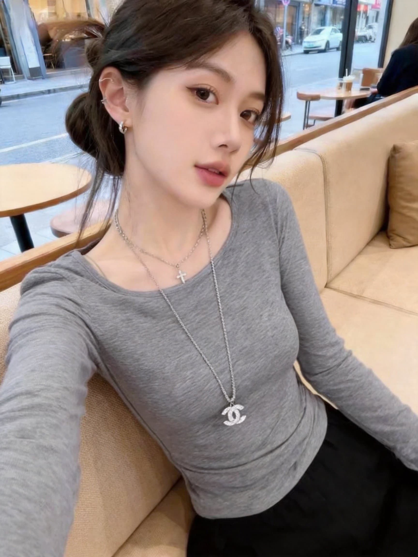 실사 회색 백리스 망사 패치워크 라운드 넥 긴팔 만나는 티셔츠 여성 디자인 센스 고유 한 슈퍼 잘 생긴 맨위 이미지 4