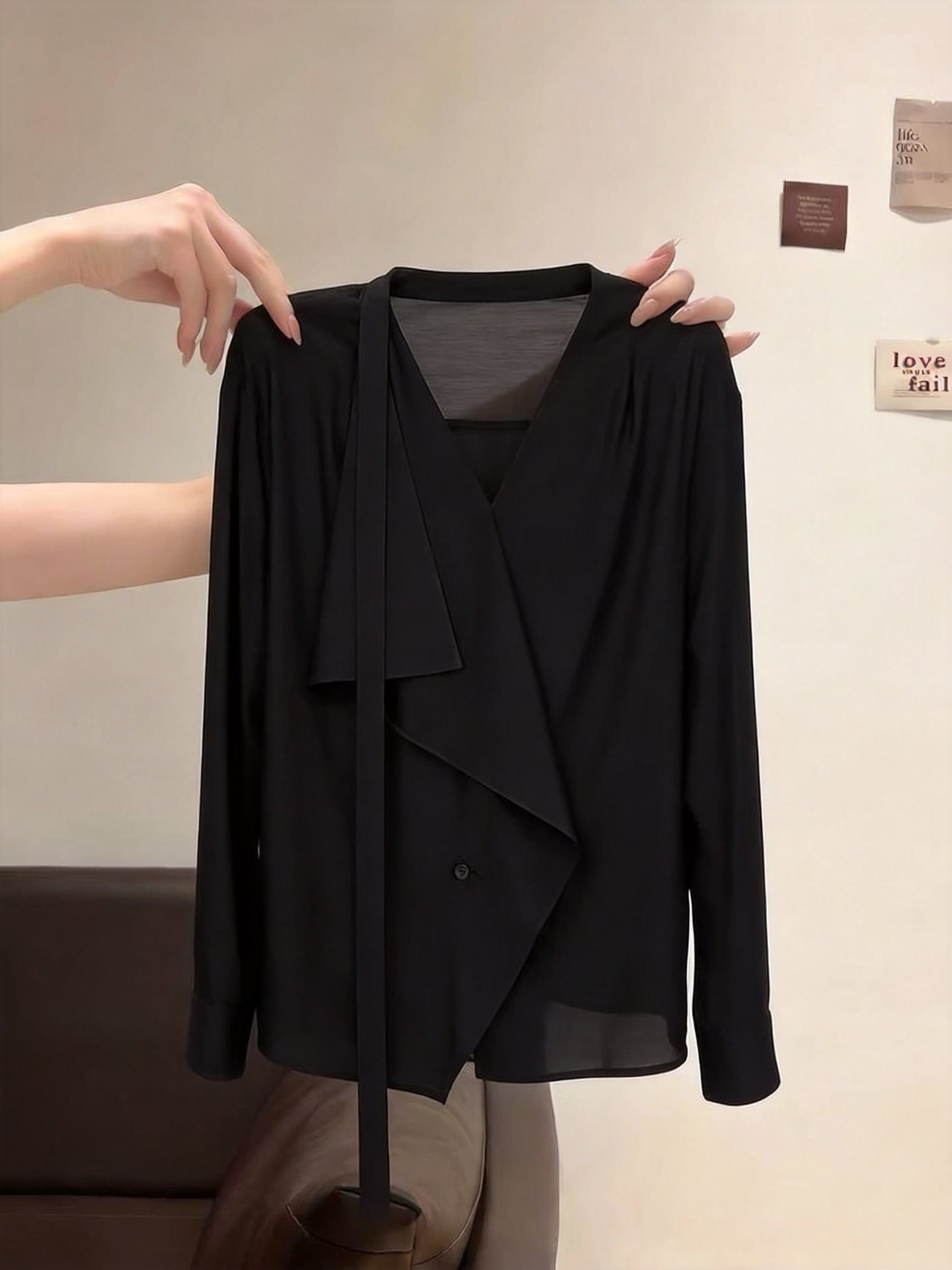 실사 디자인 센스 V넥 지불 칼라 리본 긴팔 루즈핏 통기성 품격 느긋한 바람 맨위 여성 상세 이미지 2