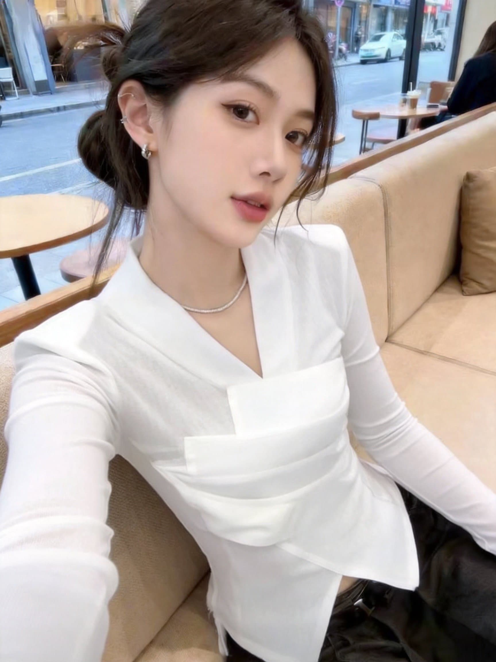 실사 디자인 센스 V넥 십자가 스트랩 긴팔 맨위 마이크로 ~을 통해 주름 몸매 가꾸기 슬림해 보이는 다용도 섹션 이미지 4