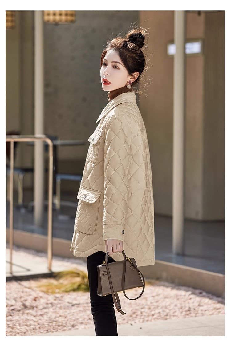 작은 샤넬 스타일 중간 길이 얇고 가벼운 다운 재킷 여자 2025 년 새로운 얇은 스타일 폴로 칼라 다이아몬드 모양 그리드 가을 겨울철 재킷 상세 이미지 20