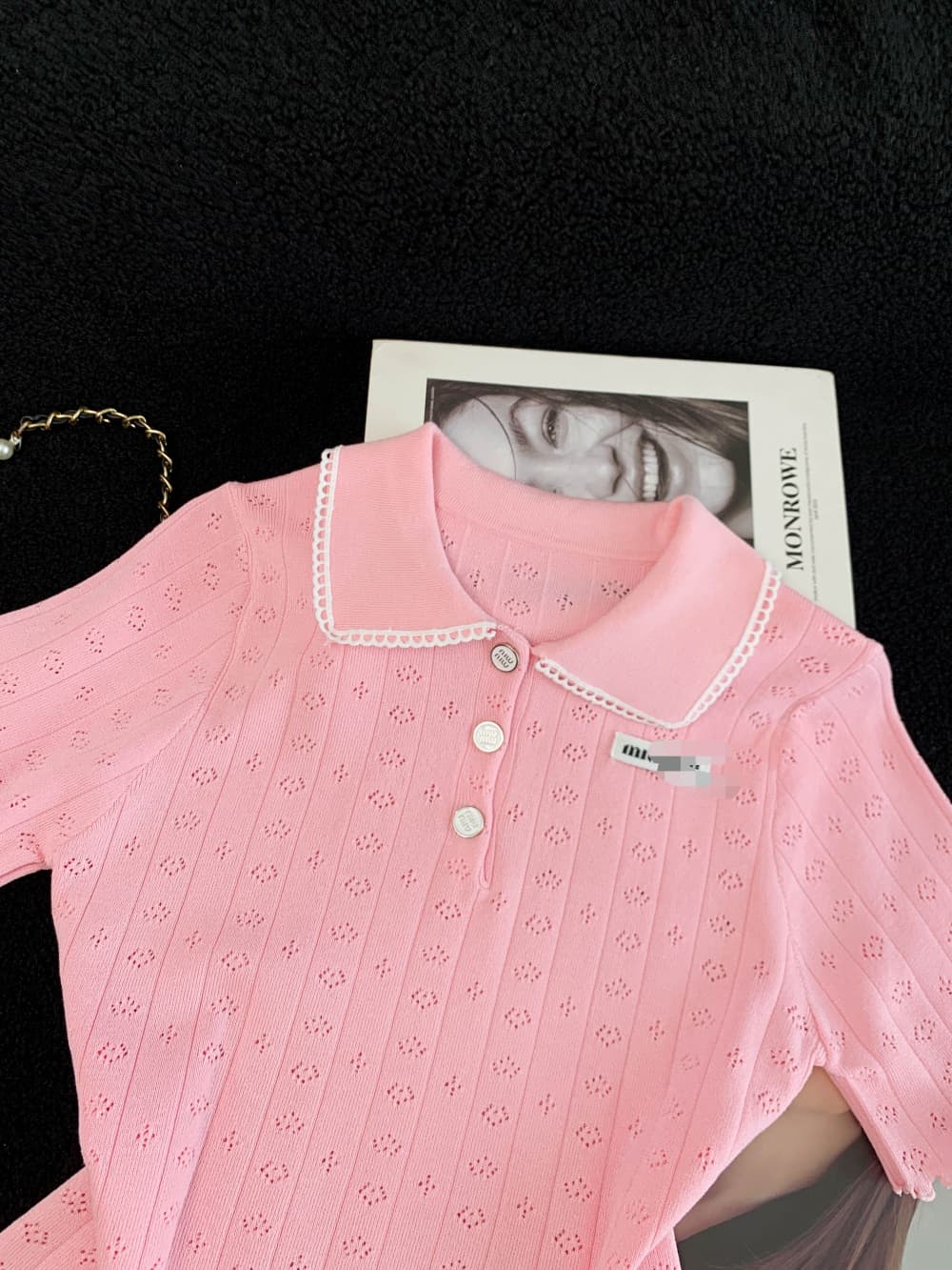 단순한 아름다움 센스 일상 작은 흰색 꽃 POLO 칼라 달콤함 홀로우 아웃 니트 반팔 티셔츠 여성 상세 이미지 18