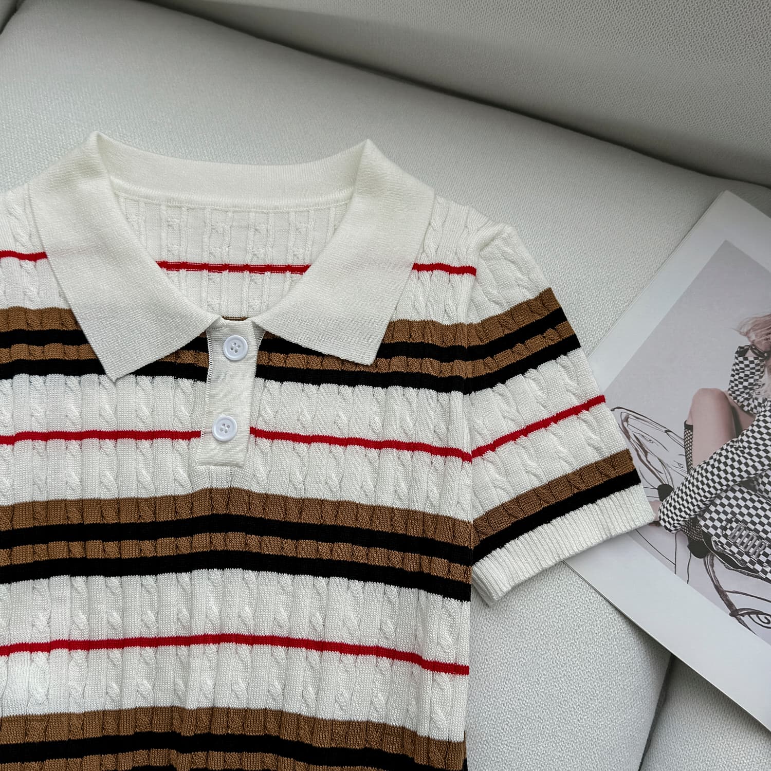 2026 새로운 한 부서 레트로 스트라이프 POLO 칼라 반팔 니트 스웨터 여성 패션 다용도 슬림해 보이는 연령 감소 맨위 상세 이미지 19