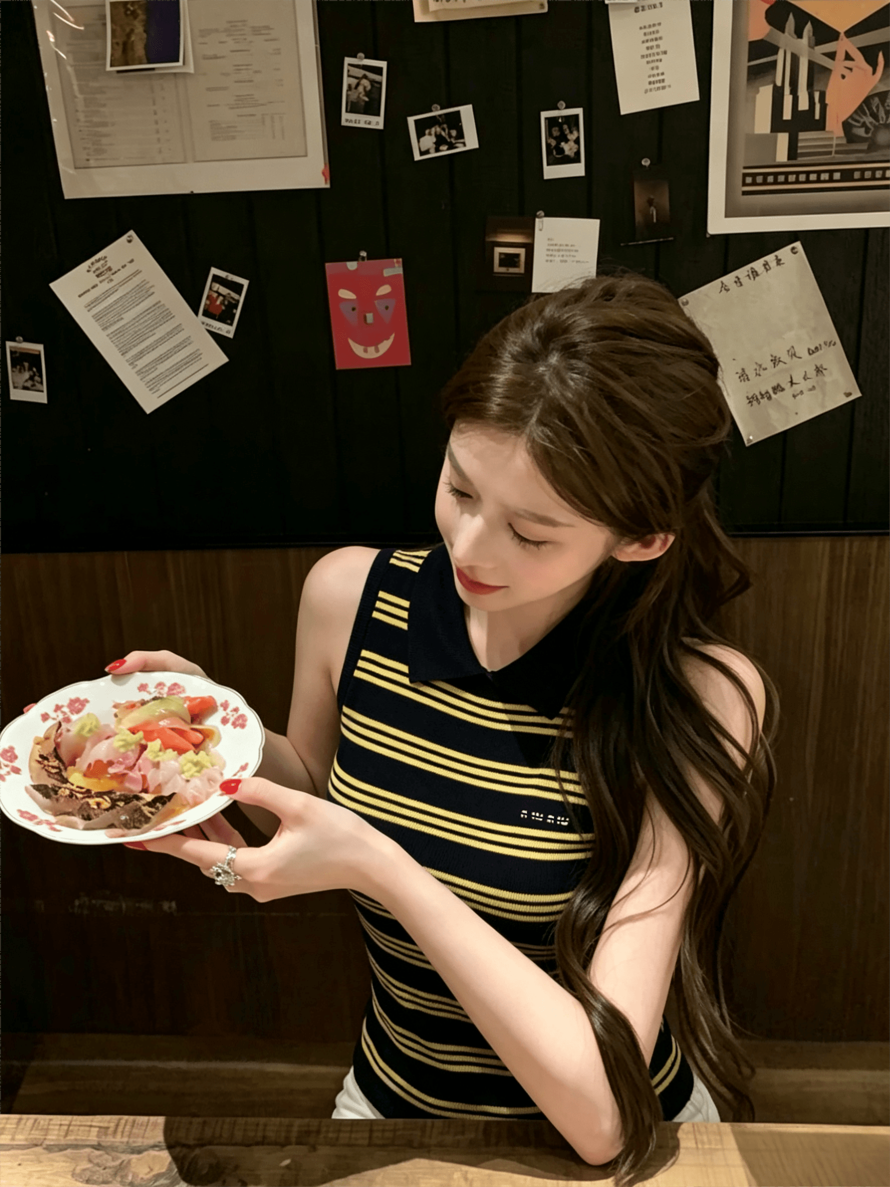 해군 황색 스트라이프 POLO 칼라 민소매 니트 조끼 여성 가슴 몸매 가꾸기 슬림해 보이는 인사이드 가져 가라. 상세 이미지 2