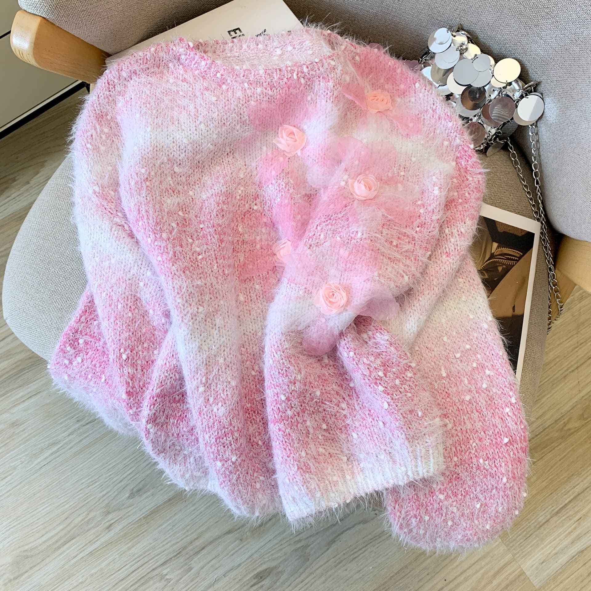 가을 겨울철 Chic 아름다운 우유 fufu 스웨터 기본 셔츠 여성 패션 비즈 박기 꽃 모방 밍크 울 쇼트 스타일 니트 스웨터 상세 이미지 19