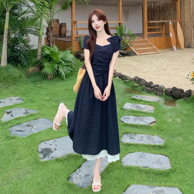 실사 빅 사이즈 여름 새로운 프랑스식 레트로 도트 무늬 광장 칼라 가스 질감 허리 수축 슬림해 보이는 롱 코트 드레스 이미지 5