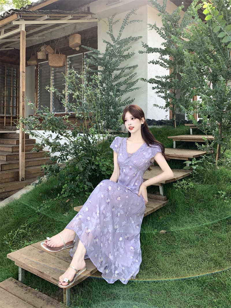 실사 빅 사이즈 2026 여름 새로운 V넥 레이스 측면 허리 수축 슬림해 보이는 꽃무늬 휴가 바람 드레스 상세 이미지 7