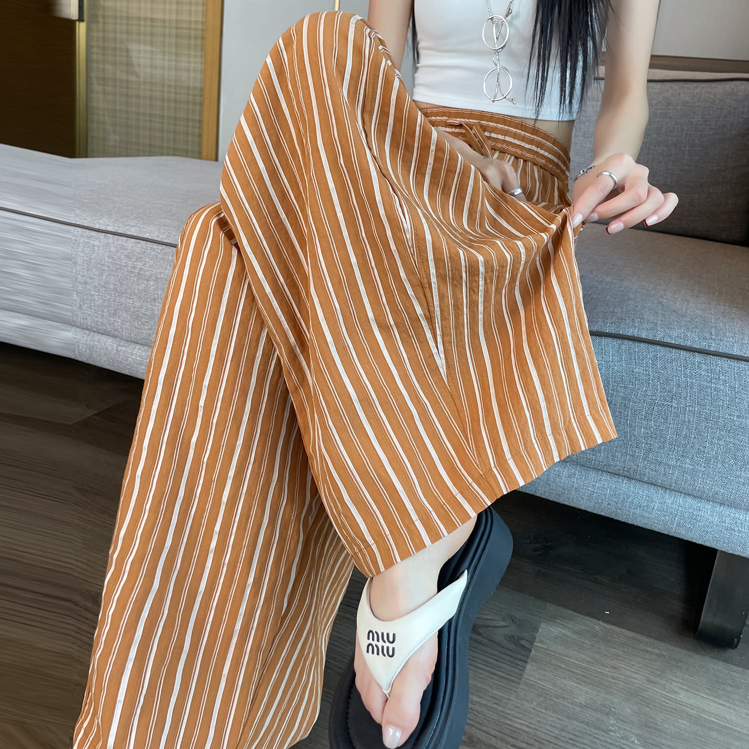 실사 여름 새로운 배색 스트라이프 하이웨이스트 와이드 레그 팬츠 루즈핏 패션 다용도 모통이 칼 바지 캐주얼 스트레이트 팬츠 이미지 5