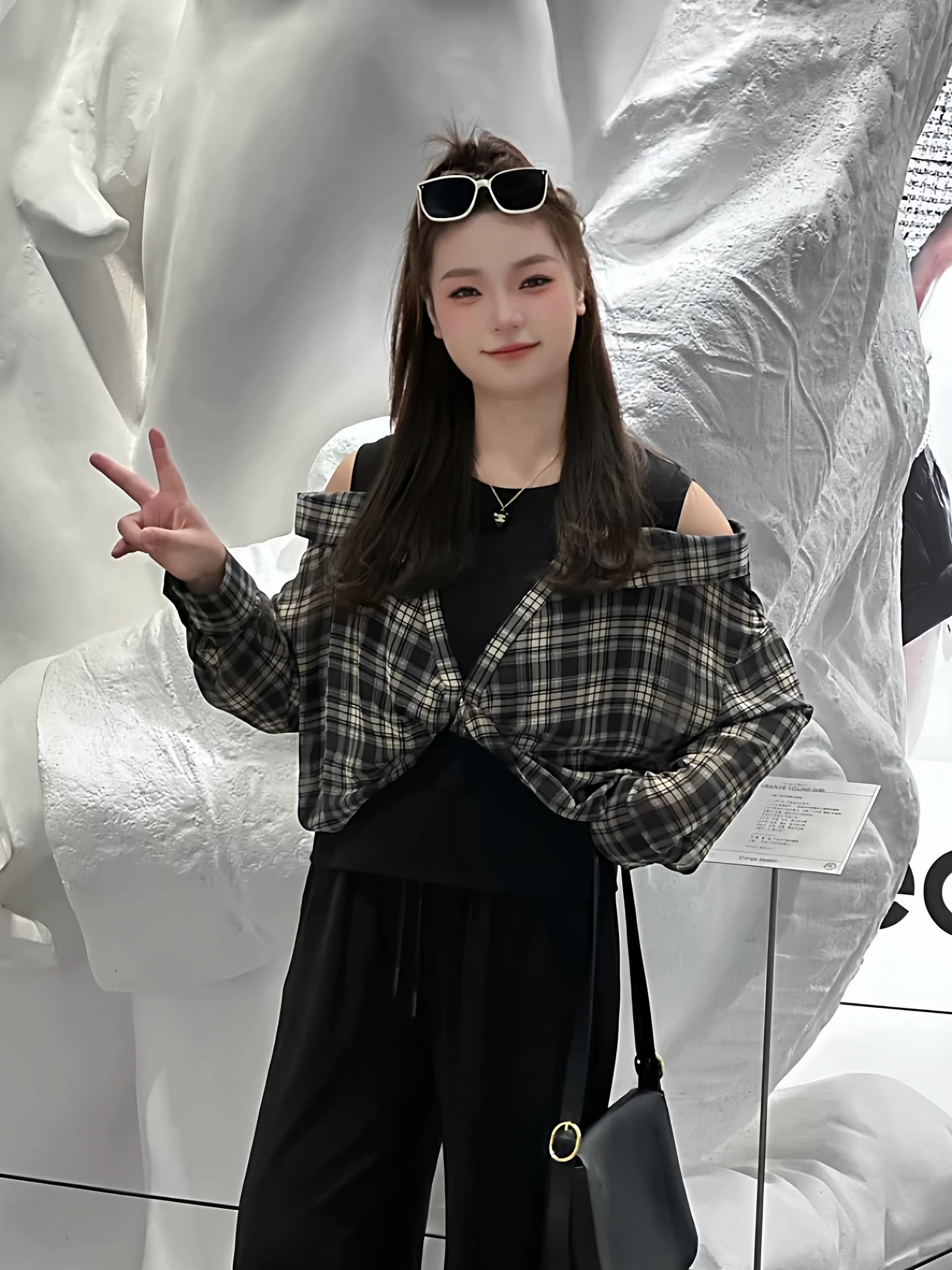 빅 사이즈 지방 mm 체크무늬 패치워크 페이크 레이어드 긴팔 여성 셔츠 봄 표지 고기 슬림해 보이는 다용도 오프숄더 Chic 맨위 이미지 3