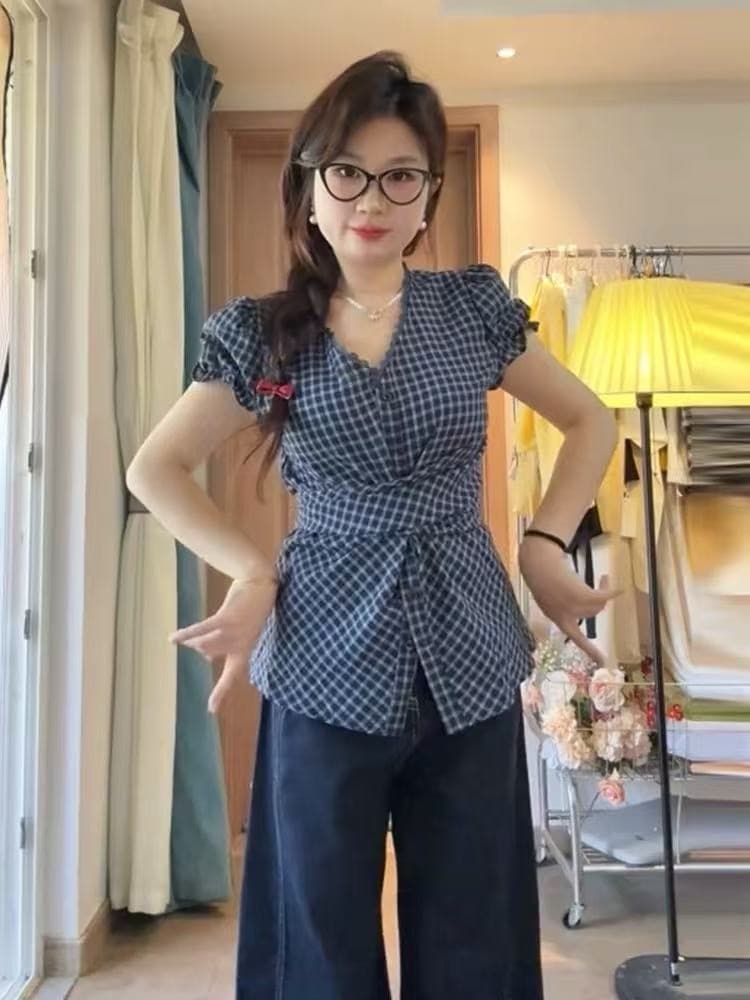 빅 사이즈 레트로 체크무늬 레이스 측면 V넥 반팔 여성 셔츠 여름 새로운 지방 mm 슬림해 보이는 스트랩 꼬집기 허리 위로 의류 이미지 2