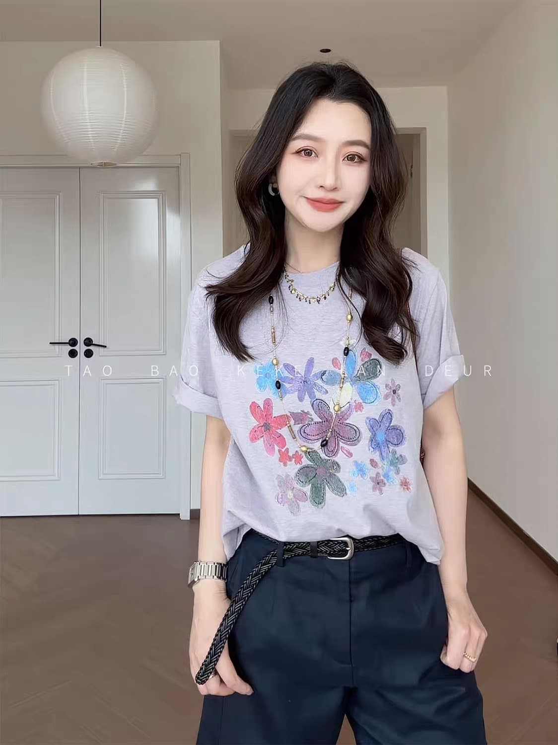 세계의 봄 패션 레트로 프린트 루즈핏 반팔 티셔츠 다용도 캐주얼 이미지 3
