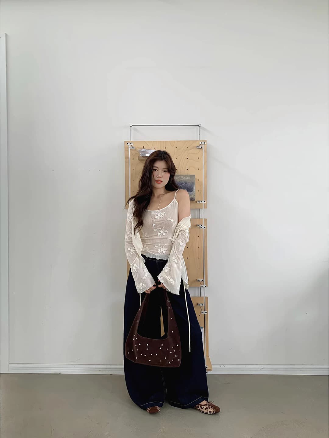 빅 사이즈 지방 mm 숙녀 바람 식물 꽃무늬 레이스업 캐미솔 조기 가을 쇼트 스타일 외부 잡아라. 의류 디자인 센스 이미지 3