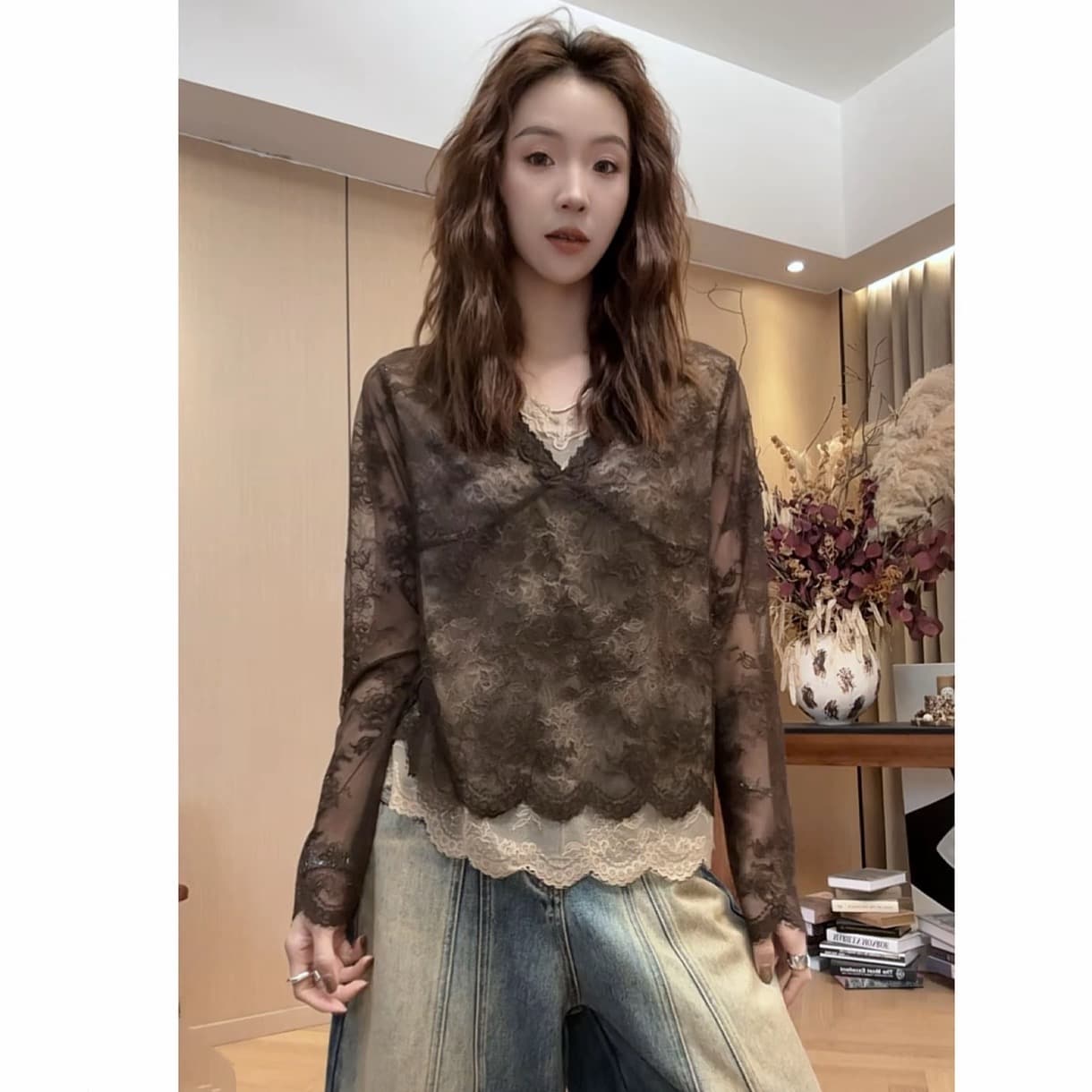 작은 조용한 잠시 장미 자카드 레이스 2026 이른 가을 새로운 다용도 긴팔 티셔츠 맨위 이미지 2