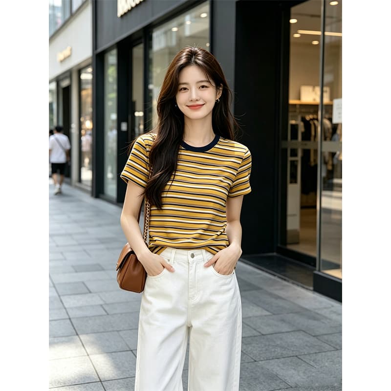 실사 패션 스트라이프 반팔 티셔츠 여성 한국 스타일 루즈핏 라운드 넥 반소매 2026 새로운 다용도 긍정적 인 어깨 옷 이미지 2