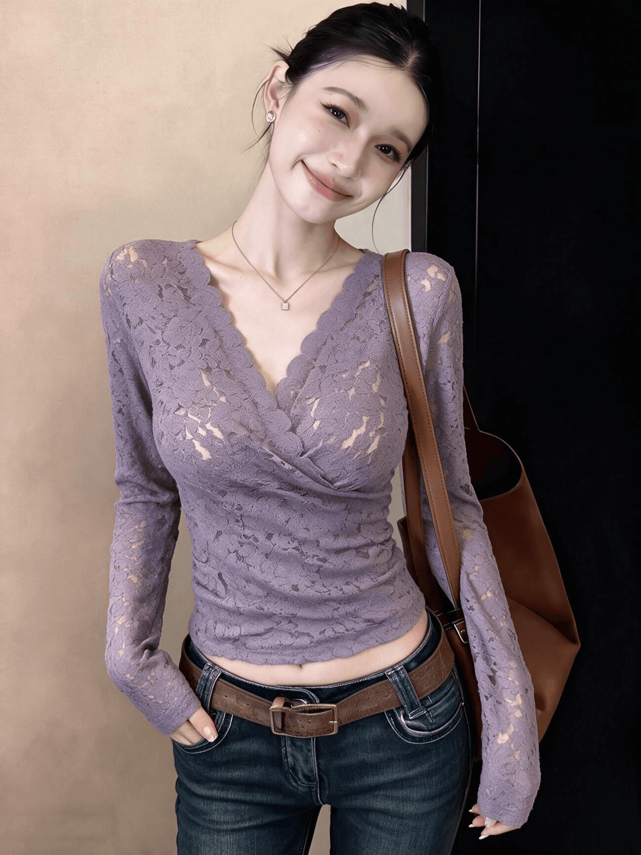 실사 순수한 욕망 바람 보라색 V넥 레이스 긴팔 여성 셔츠 가을 겨울철 품격 연령 감소 몸매 가꾸기 슬림해 보이는 맨위
