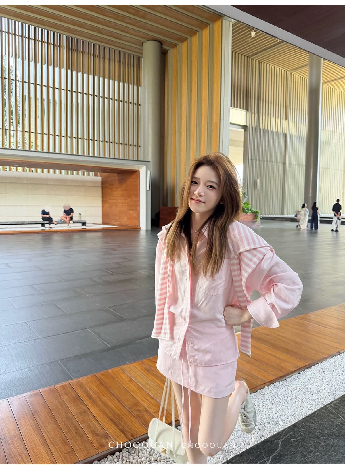 주간 실크 아마 세트 여성 짧은 루즈핏 수 있습니다. 허리 수축 셔츠 인사이드 펌프 로프 미니 스커트 투피스 세트 상세 이미지 9