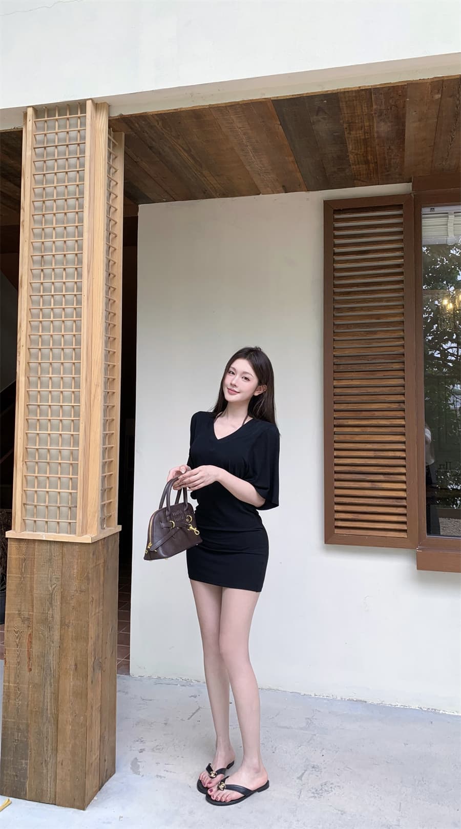 실사 정가 일상 느긋한 캐주얼 드레스 얇고 가벼운 편안함 V넥 타이트 스커트 미니 스커트 상세 이미지 10
