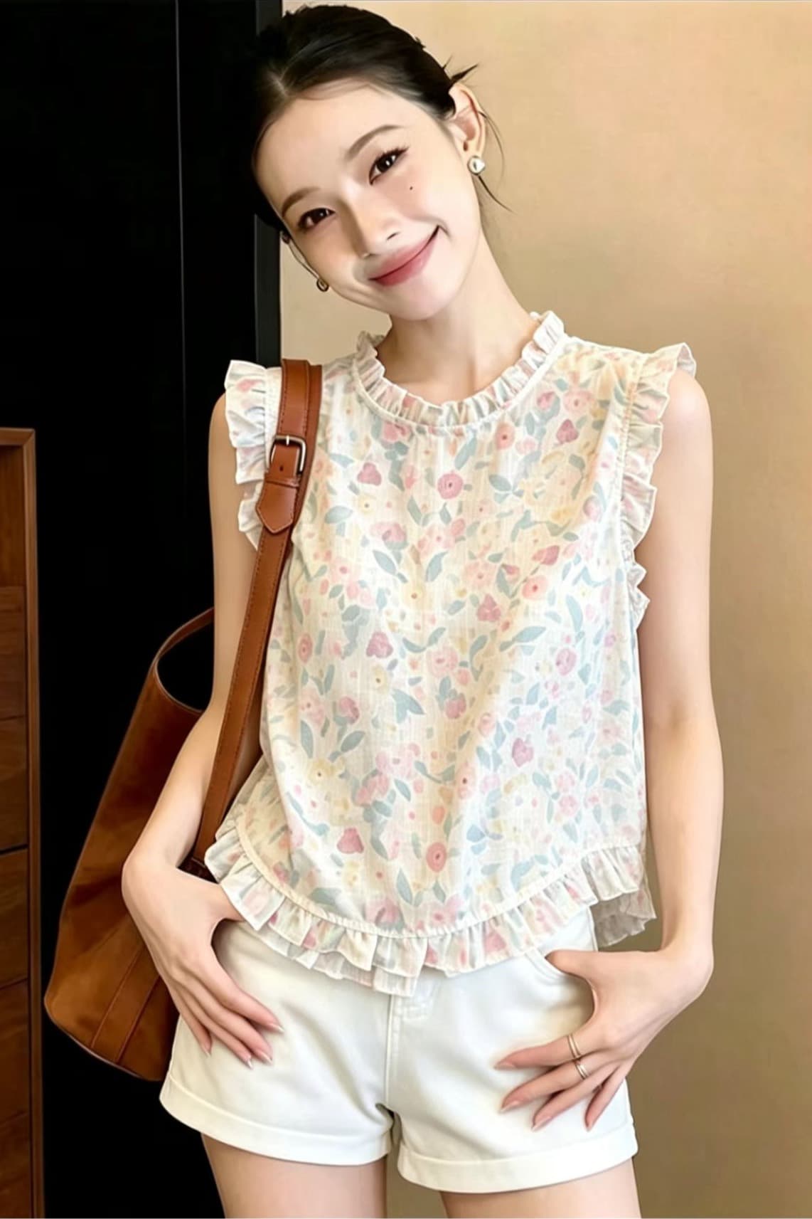 실사 프랑스식 꽃무늬 민소매 맨위 여성 여름 디자인 센스 자수 프릴 루즈핏 슬림해 보이는 연령 감소 인형 셔츠 여성 이미지 7