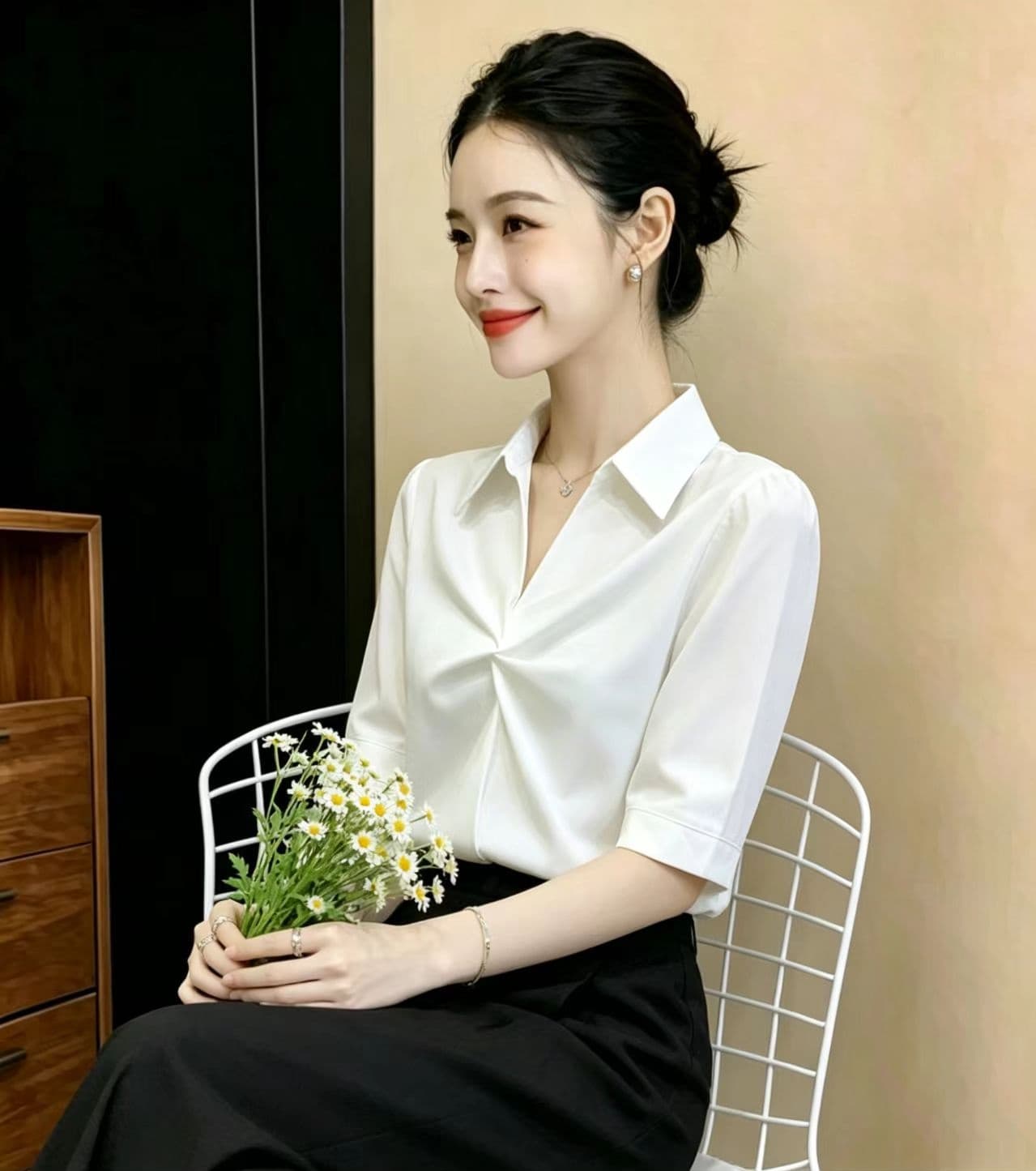 품격 V넥 주름 반팔 셔츠 여름 새로운 한국 스타일 패션 외국 가스 디자인 센스 작은 대중 반팔 맨위 상세 이미지 6