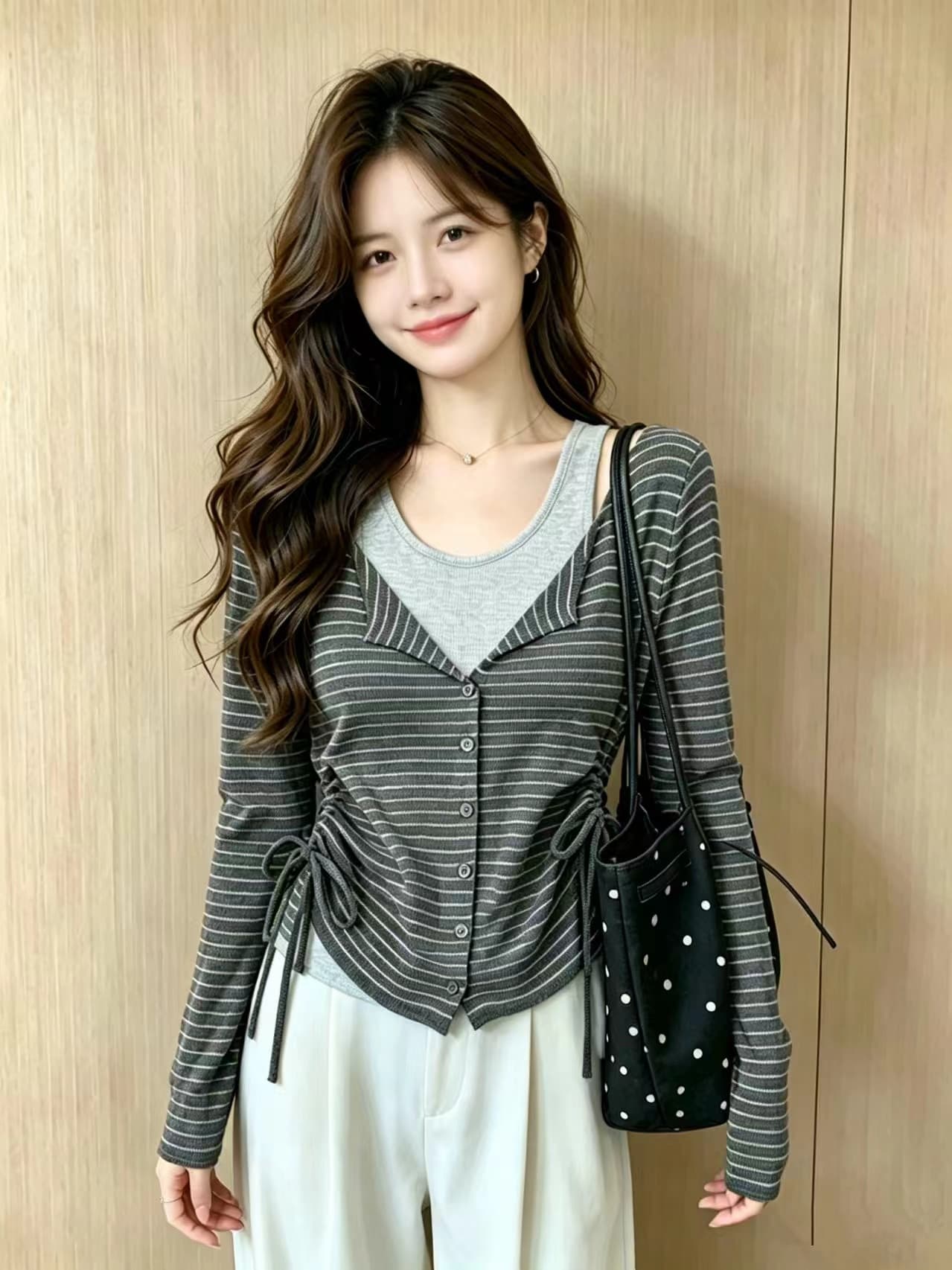 실사 페이크 레이어드 스트라이프 허리 수축 긴팔 맨위 여성 이른 가을 새로운 한 부서 슬림해 보이는 다용도 펌프 로프 기본 셔츠 상세 이미지 2