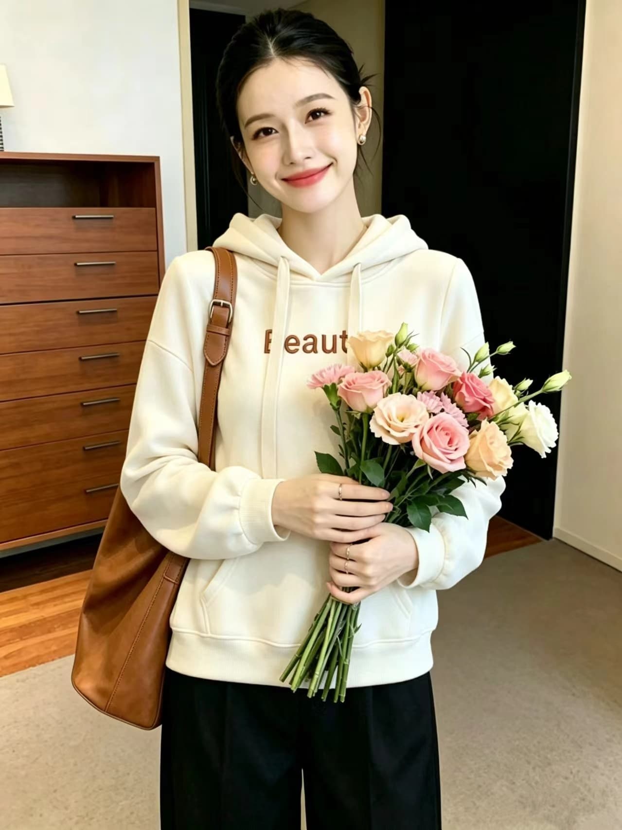 실사 패션 털이 있는 후드 티 스웨터 여성 가을 겨울 새로운 루즈핏 다용도 알파벳 자수 긴팔 맨위 여성 코트 이미지 5