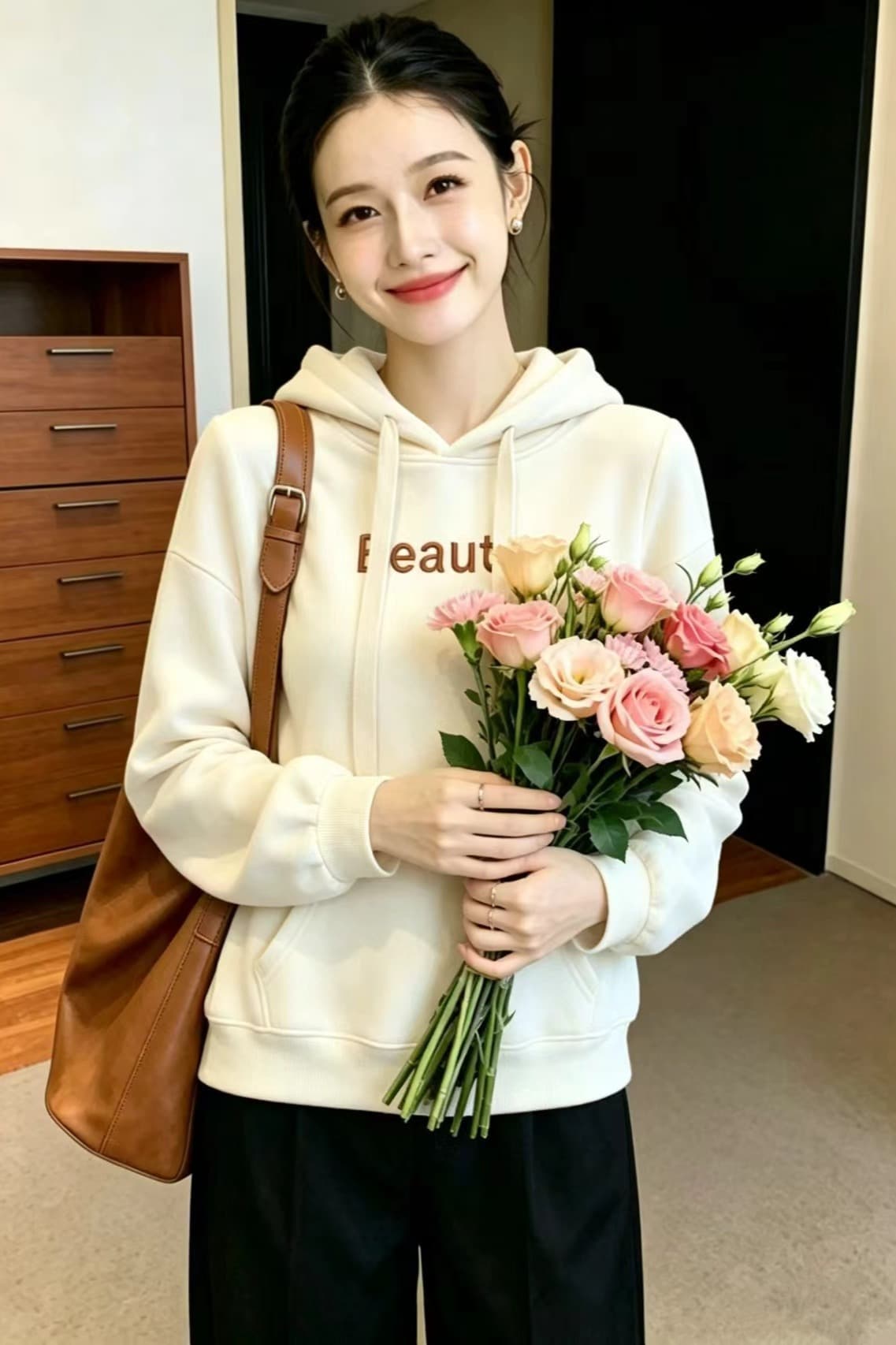 실사 패션 털이 있는 후드 티 스웨터 여성 가을 겨울 새로운 루즈핏 다용도 알파벳 자수 긴팔 맨위 여성 코트 이미지 7
