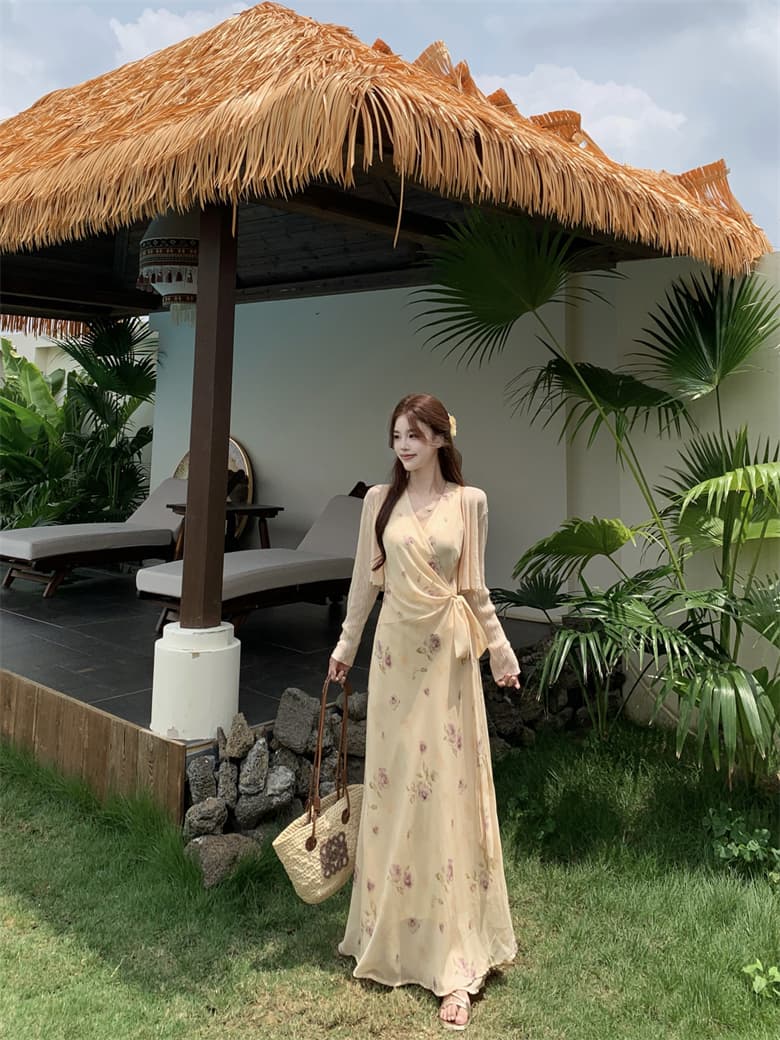 실사 여름 새로운 프랑스식 품격 슬림해 보이는 V넥 십자가 레이스업 꽃무늬 민소매 여성 드레스 코디 오픈 가디건 여성 상세 이미지 18