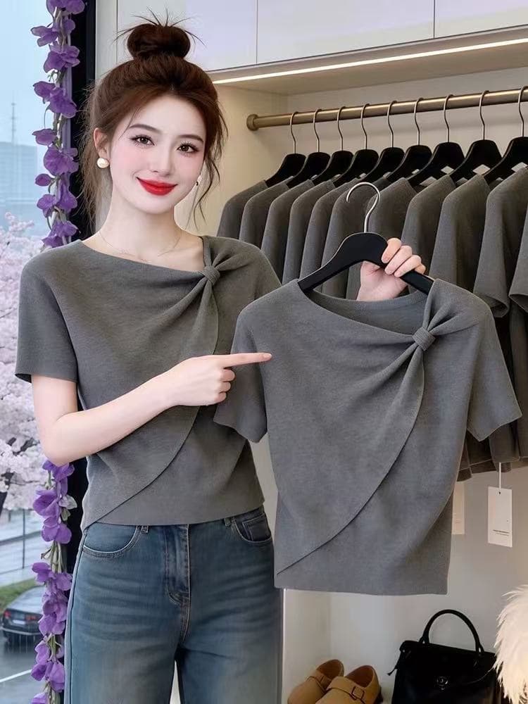 2026 여름 새로운 여성 나비 비틀림 디자인 센스 반팔 티셔츠 작은 대중 슬림해 보이는 고유 한 아름다운 맨위 서비스 상세 이미지 1