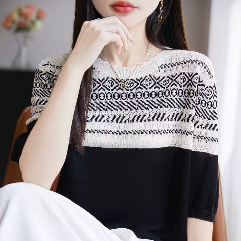 배색 스트라이프 홀로우 아웃 반팔 티셔츠 여성 여름 2026 새로운 기본 셔츠 외국 가스 얼음 실크 니트 여성 의류 맨위 이미지 5