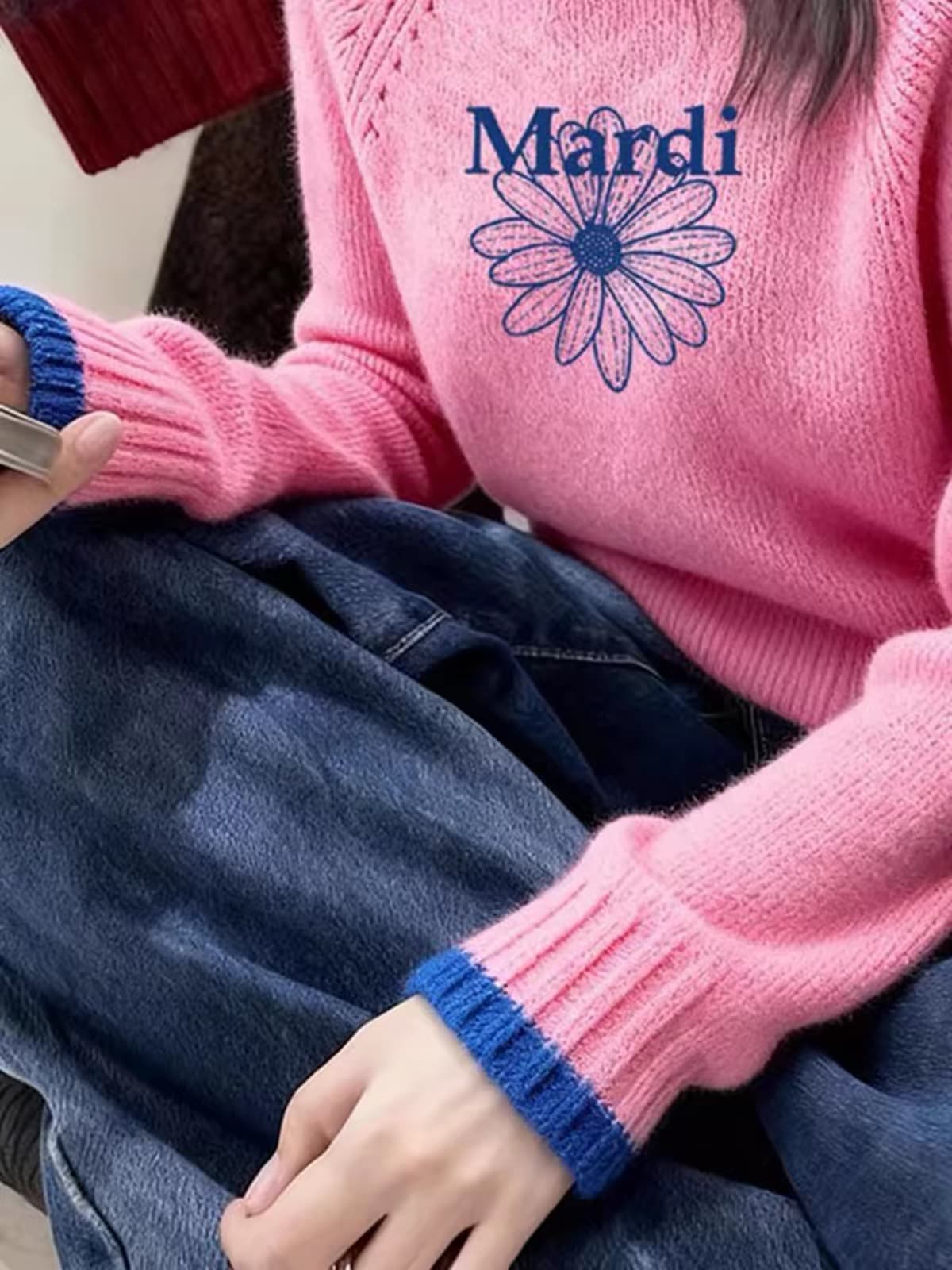 유럽 역 고급 2026 년 겨울 새로운 패션 다용도 스웨터 고급 센스 착용 잡아라. 의류 유럽 상품 여성 의류 트렌디 이미지 3