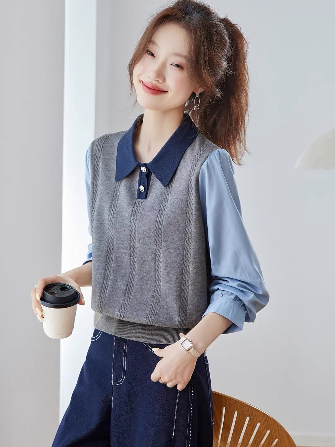 이른 가을 페이크 레이어드 패치워크 색상 폴로 칼라 긴팔 니트 스웨터 여성 의류 2026 가을 새로운 셔츠 패치워크 쇼트 스타일 맨위 상세 이미지 1
