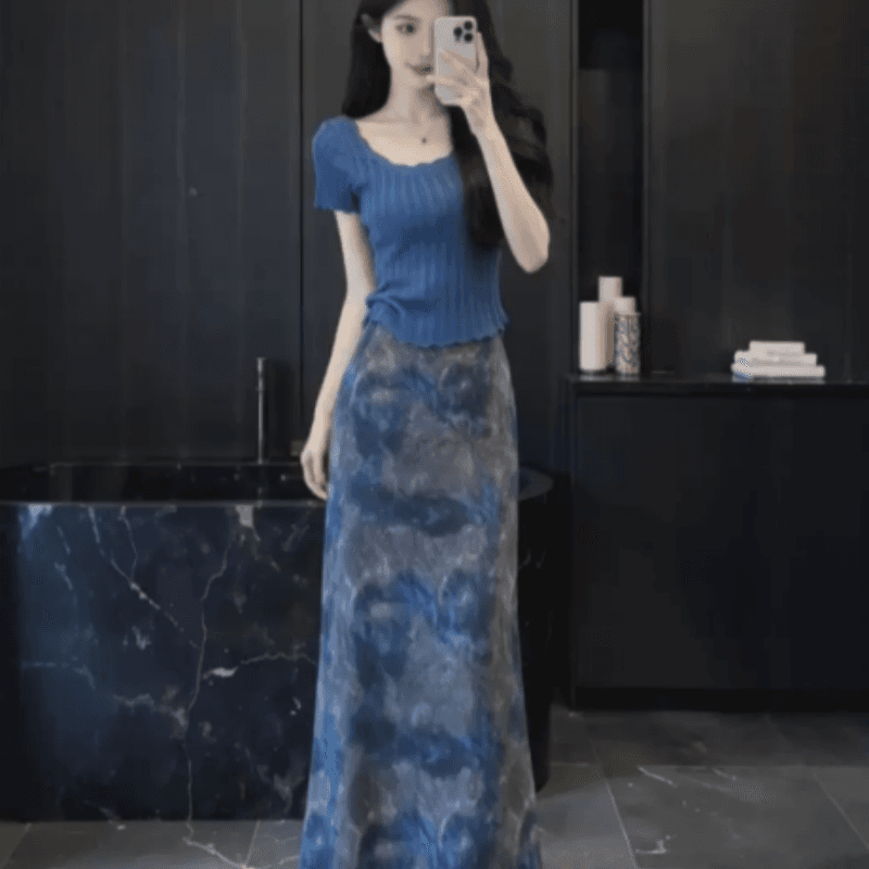 자이언트 잘 생긴 연령 감소 코디 에이즈 환자 세트 여성 여름 파란색 반팔 맨위 하이웨이스트 꽃무늬 반신 스커트 투피스 세트