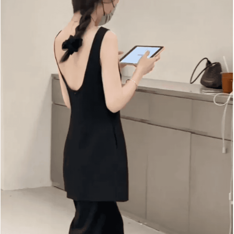 익스트림 제인 빛 요리 한 바람 검정색 조끼 와이드 레그 팬츠 세트 여성 의류 여름 빛 럭셔리 오래된 돈 바람 몸매 가꾸기 슬림해 보이는 투피스 세트 이미지 5