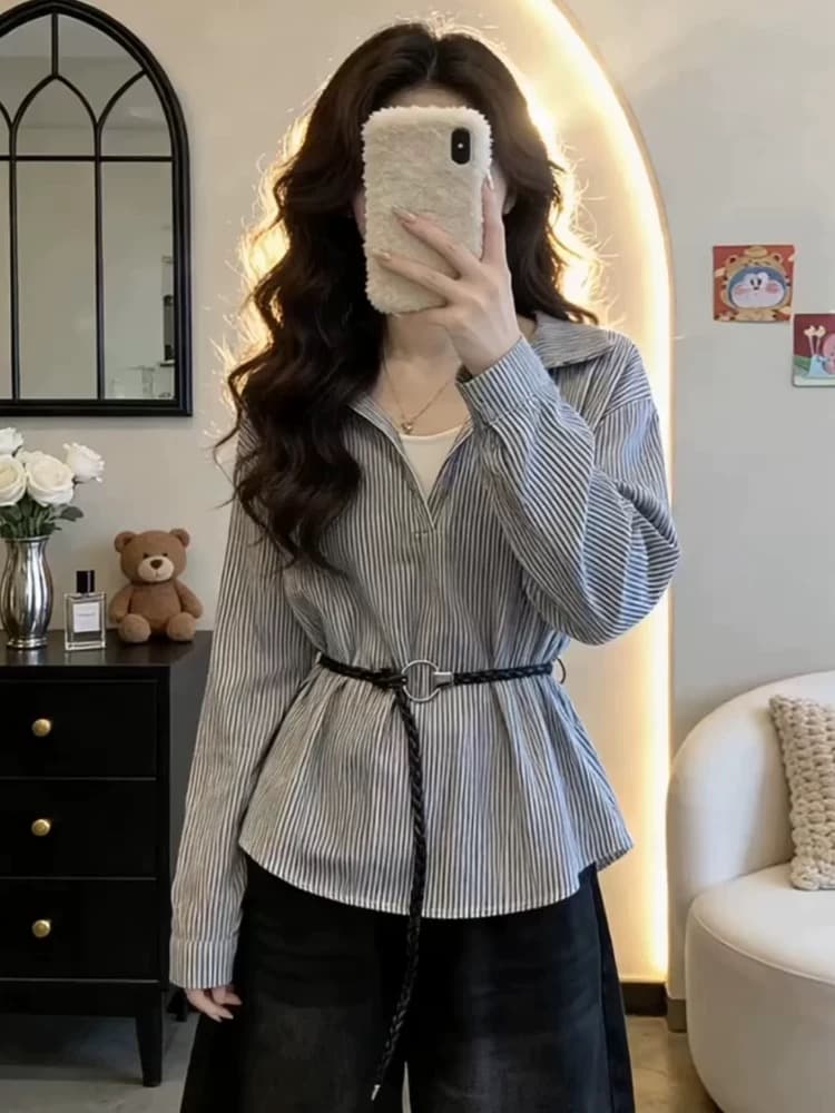 페이크 레이어드 배색 polo 여성 셔츠 이른 봄 새로운 디자인 센스 작은 대중 부드러운 베르사이유 슬림해 보이는 스트라이프 맨위 상세 이미지 3