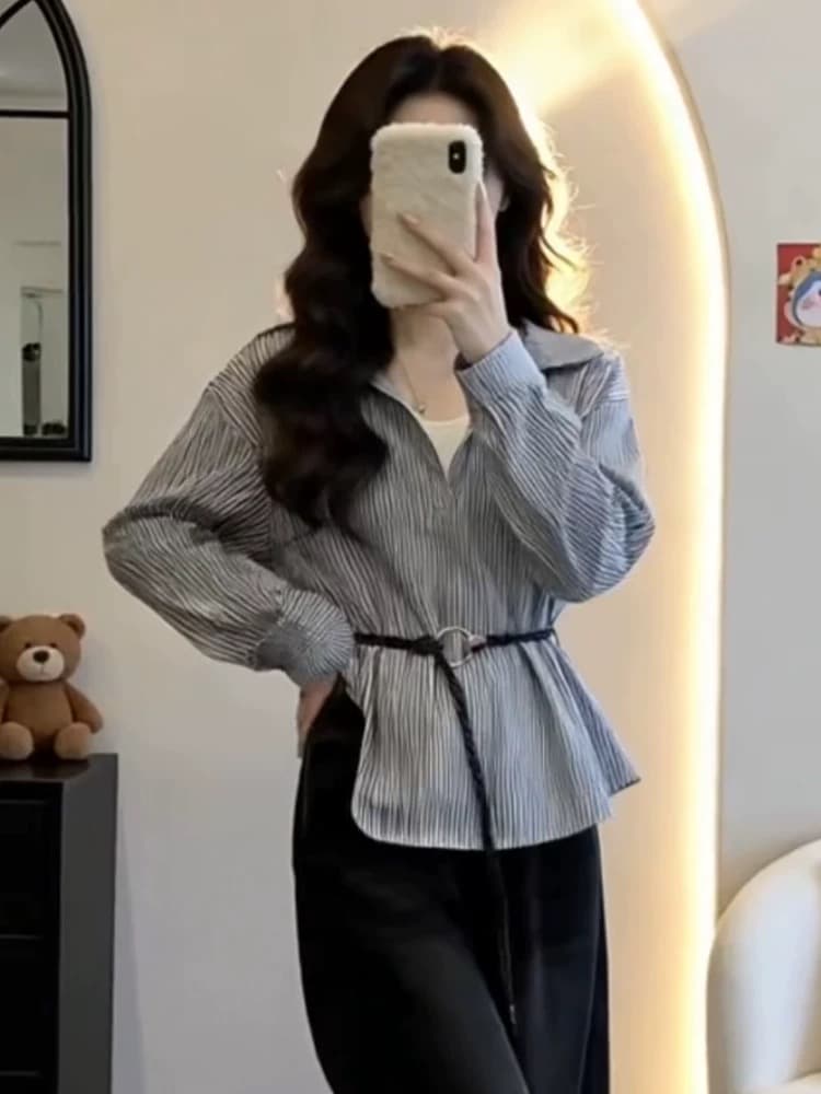 페이크 레이어드 배색 polo 여성 셔츠 이른 봄 새로운 디자인 센스 작은 대중 부드러운 베르사이유 슬림해 보이는 스트라이프 맨위 상세 이미지 5