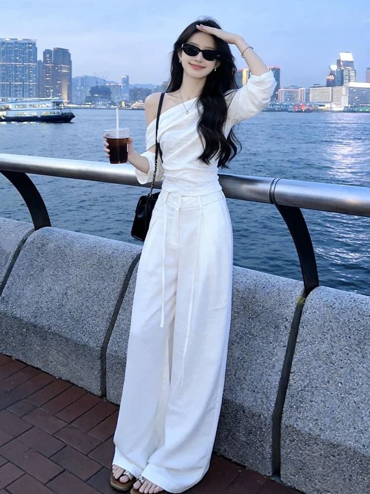 캐주얼 세트 여성 한 부서 품격 자이언트 잘 생긴 느긋한 화이트 비스듬한 어깨 의류 와이드 레그 팬츠 투피스 세트 2026 여름 이미지 4