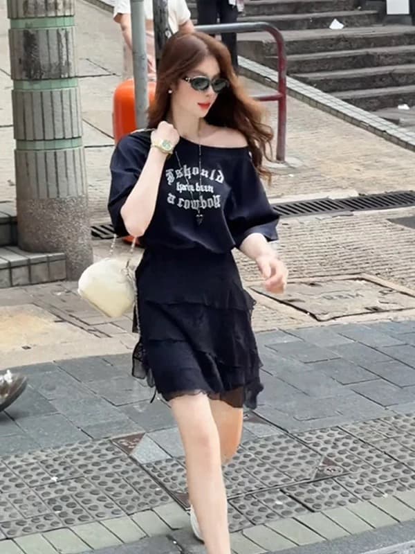 검정색 품격 핫걸 비스듬한 어깨 불규칙 드레스 레이스 랩스커트팬츠 여성 의류 2026 여름 새로운 캐주얼 미니 스커트 상세 이미지 3