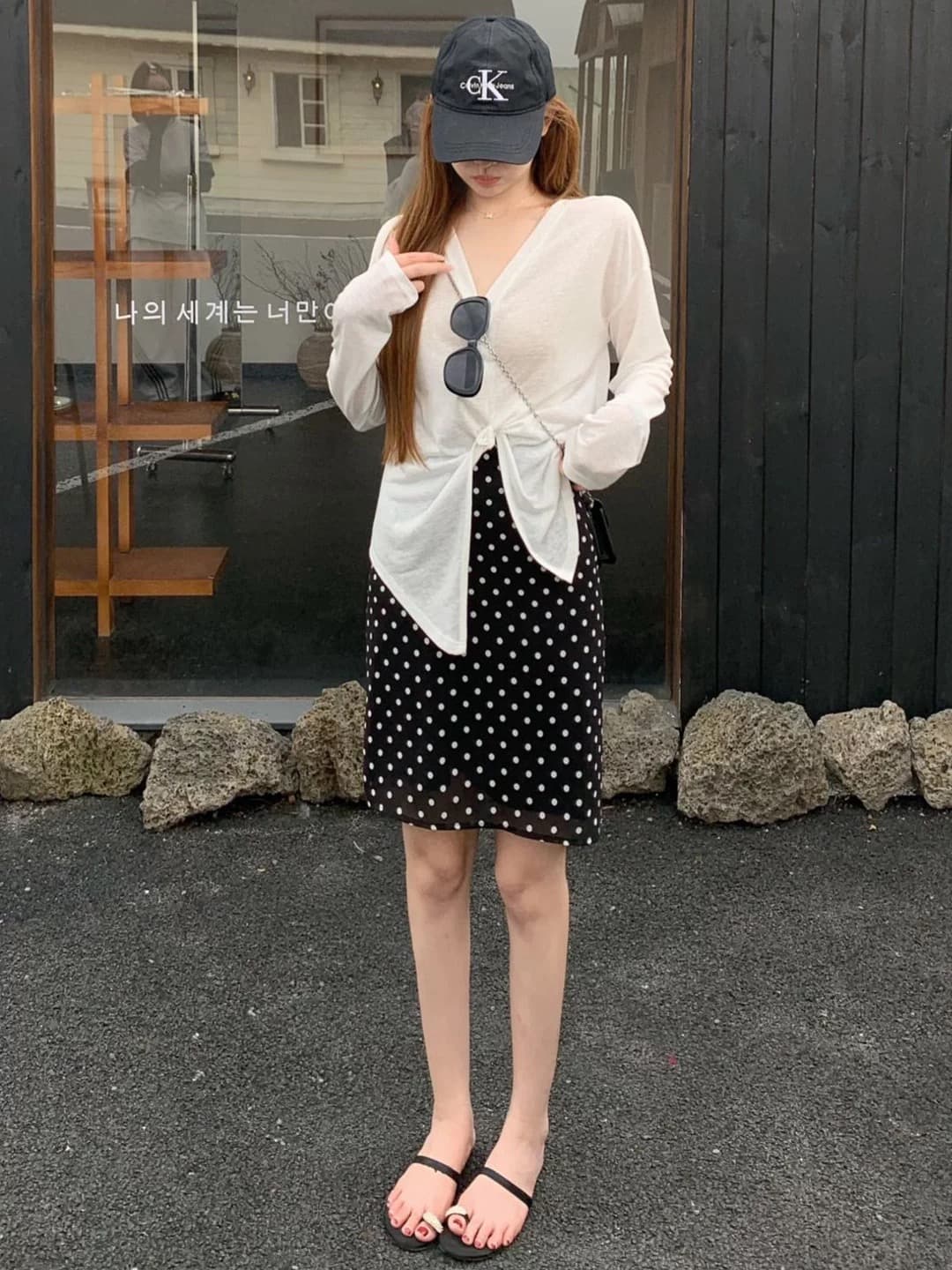 한 부서 긴팔 자외선 차단 니트 블라우스 도트 무늬 반신 스커트 여성 여름 품격 출퇴근 세트 착용 가져 가라. 아름다운 투피스 세트 이미지 2