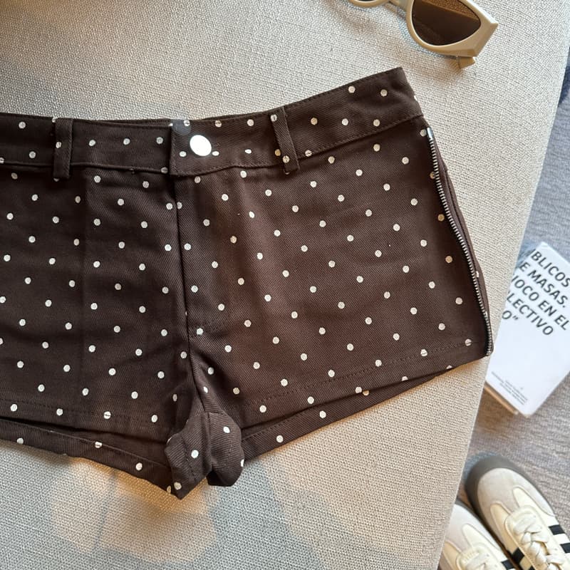 실사 아메리칸 흑인과 백인 배색 도트 무늬 반바지 측면 더블 허리 머리 페이크 레이어드 치마바지 쇼트 스타일 반신 치마바지 여성 상세 이미지 47