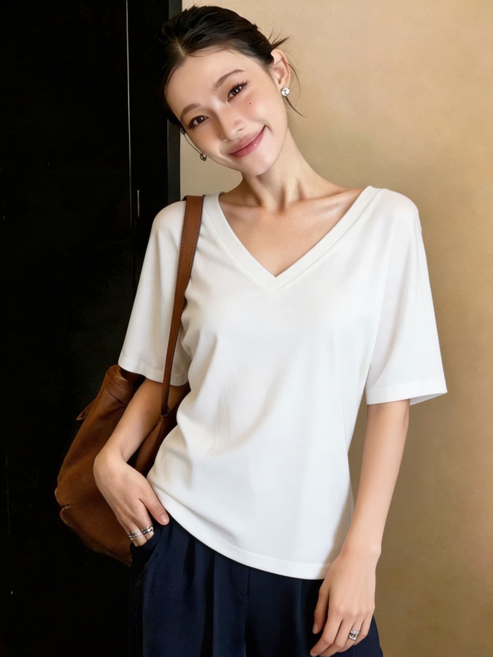 실사 유럽 역 V넥 십자가 백리스 티셔츠 2026 여름 미니 레오파드 무늬 패키지 행침 장식 배트윙 소매 맨위 여성 상세 이미지 2