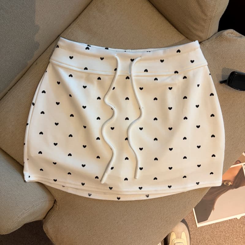 실사 하트 한 부서 레트로 하트 프린트 한 마디 반신 스커트 여성 하이웨이스트 슬림해 보이는 다용도 미니 스커트 상세 이미지 14