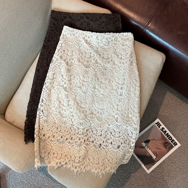 실사 2026 가을 겨울 새로운 하이웨이스트 무거운 작업 식물 플러시 레이스 스트레이트 반신 스커트 중간 길이 몸매 가꾸기 치마 아이들 상세 이미지 1