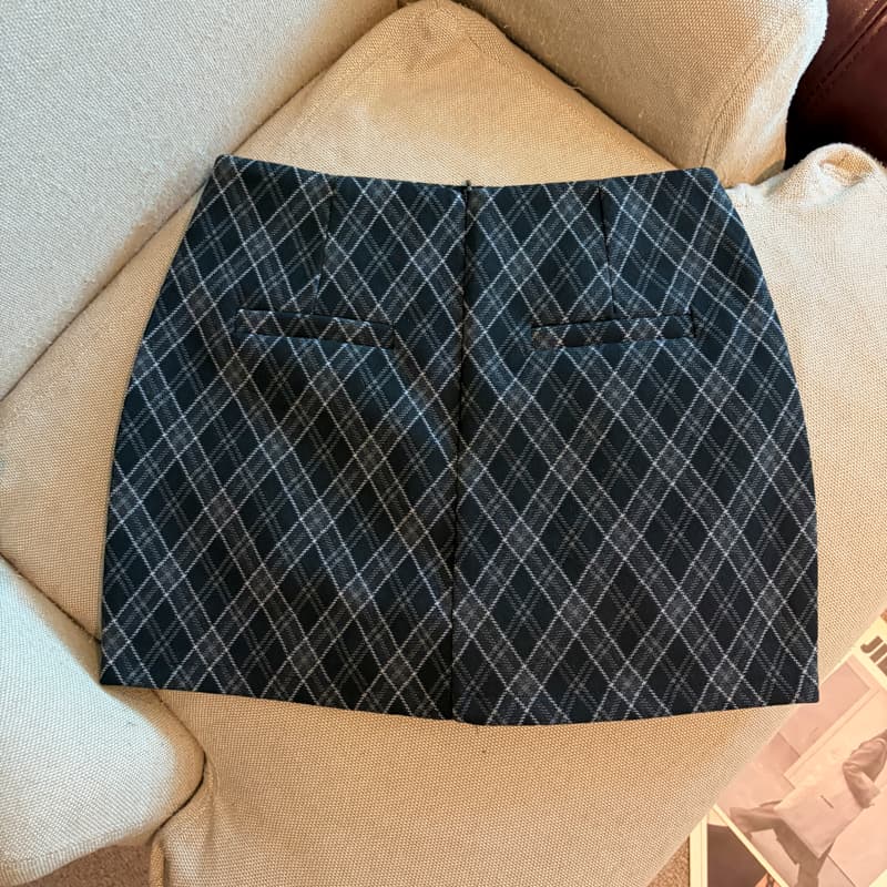 실사 한 부서 학원 스타일 레트로 체크무늬 반신 스커트 여성 26 가을 새로운 하이웨이스트 슬림해 보이는 한 마디 얇은 모직 미니 스커트 상세 이미지 33