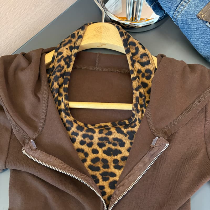 실사 2026 가을 한국 스타일 몸매 가꾸기 레오파드 무늬 행침 목 후드 지퍼 가짜 세트 긴팔 티셔츠 여성 면 소재 맨위 상세 이미지 18