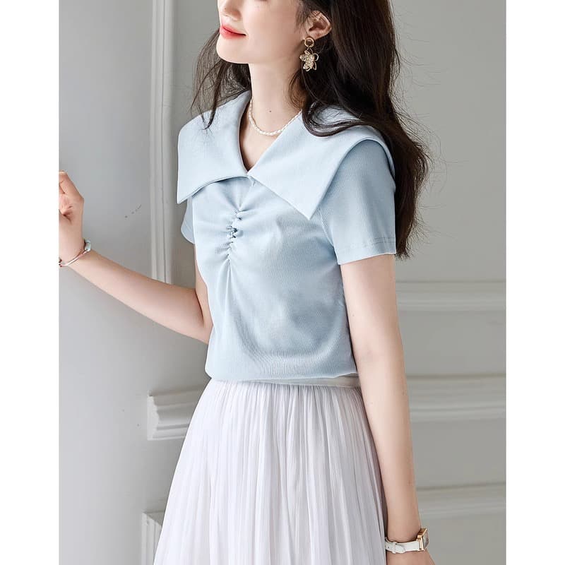 파란색 폴로 칼라 펌프 Pleat 반팔 티셔츠 여성 2026 여름 새로운 몸매 가꾸기 슬림해 보이는 작은 대중 Chic 맨위 동정 이미지 2