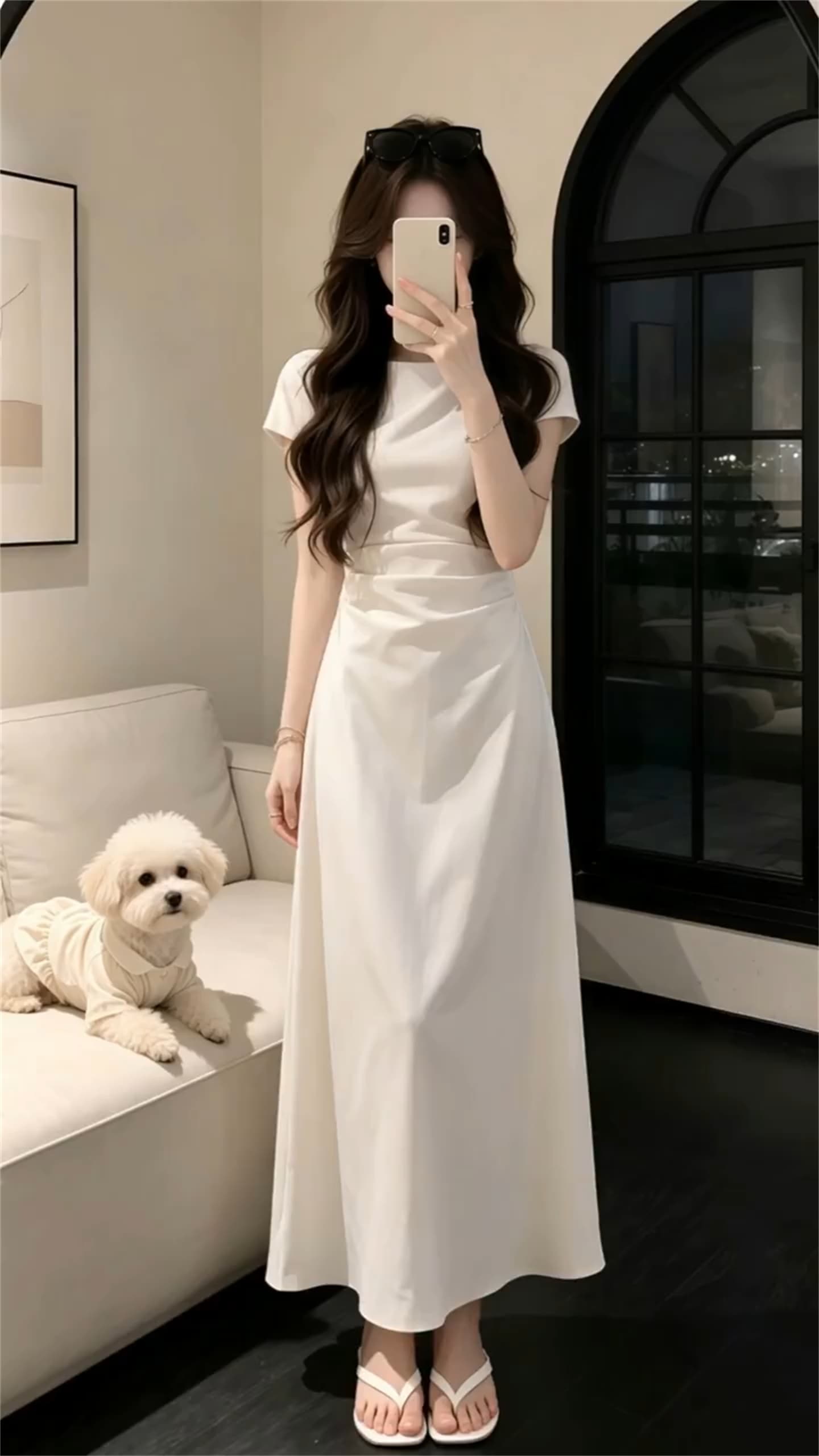 화이트 반팔 여성 드레스 2026 여름 새로운 프랑스식 길다 치마 자이언트 잘 생긴 품격 작은 키 슬림해 보이는 허리 수축 상세 이미지 2
