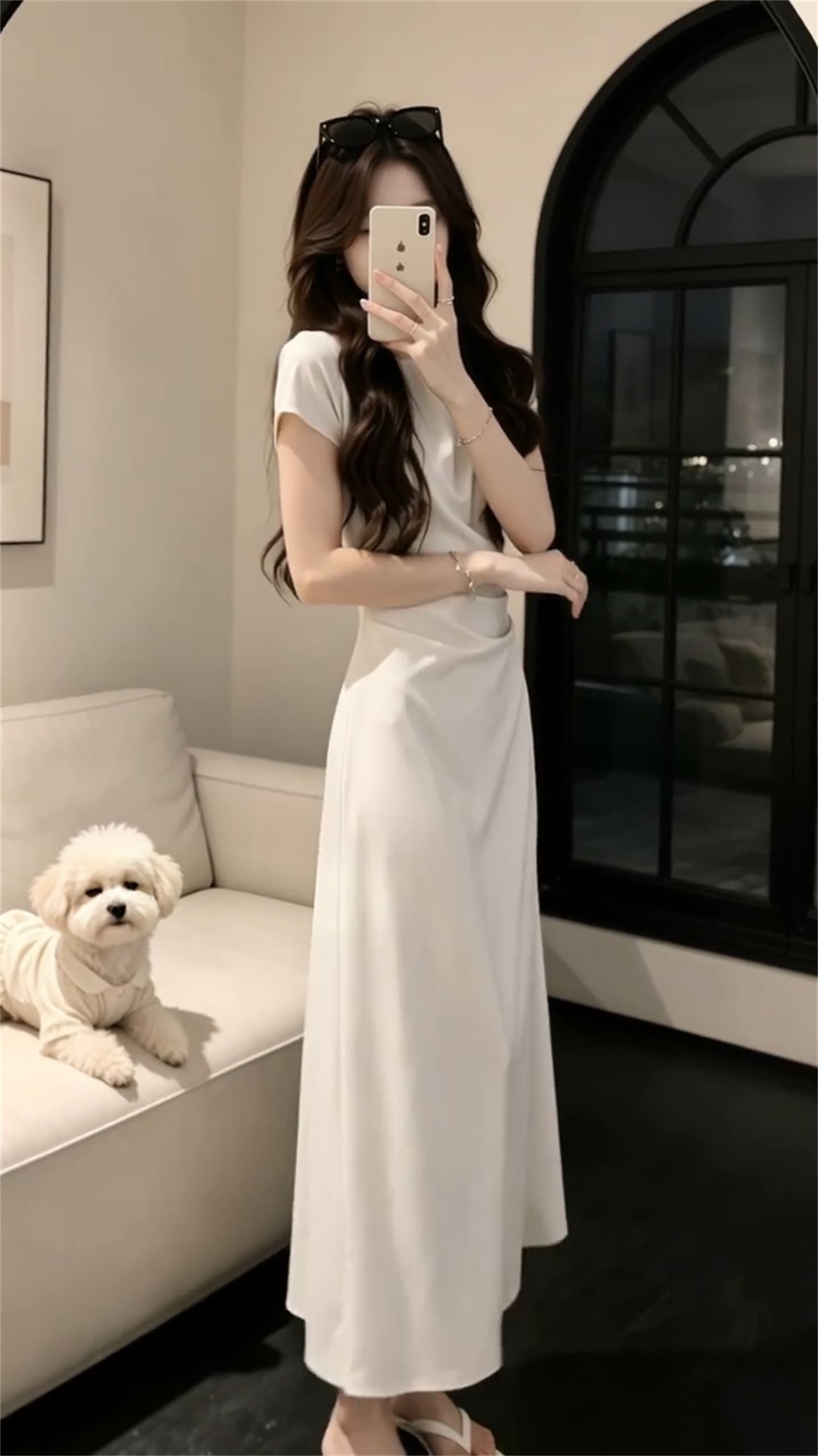 화이트 반팔 여성 드레스 2026 여름 새로운 프랑스식 길다 치마 자이언트 잘 생긴 품격 작은 키 슬림해 보이는 허리 수축 상세 이미지 5
