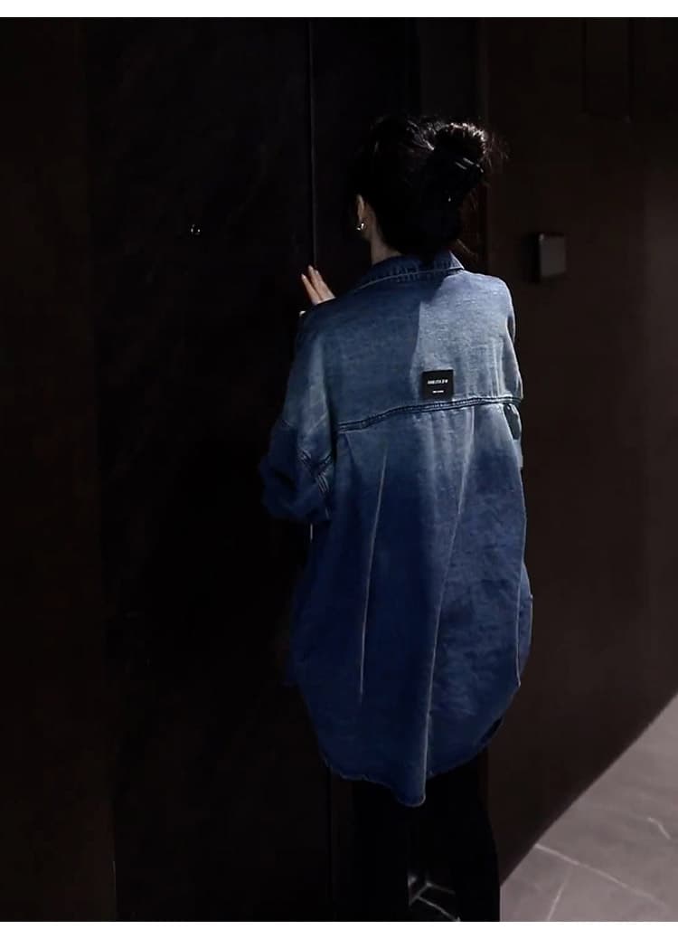 2026 가을 새로운 고급 센스 연령 감소 아름다운 외국 가스 Chic 아메리칸 레트로 그라데이션 데님 맨위 여성 코트 상세 이미지 7