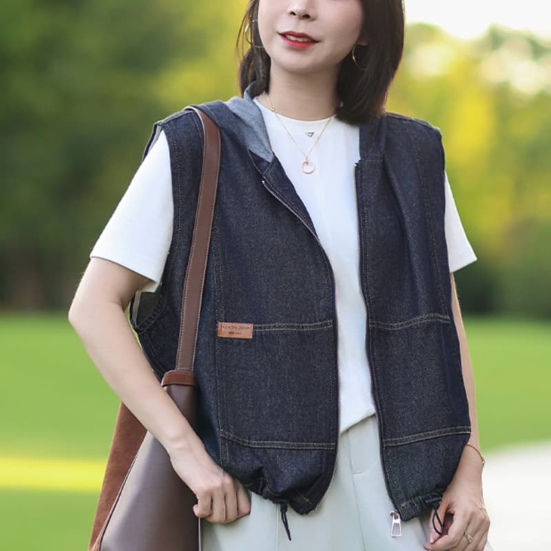 2026 가을 새로운 한국 스타일 캐주얼 루즈핏 문예 레트로 맨위 다용도 후드 데님 베스트 짧은 여성 코트 이미지 4