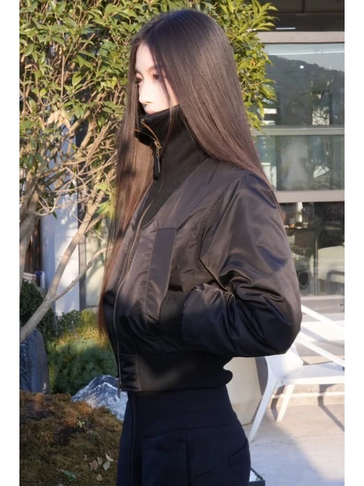 검정색 재킷 재킷 2026 가을 새로운 고유 한 슈퍼 잘 생긴 패션 캐주얼 다용도 스탠드 칼라 지퍼 짧은 맨위 이미지 3